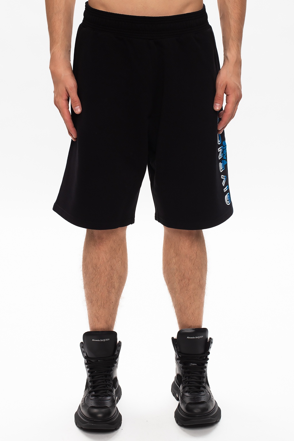 Givenchy logo hot sale shorts